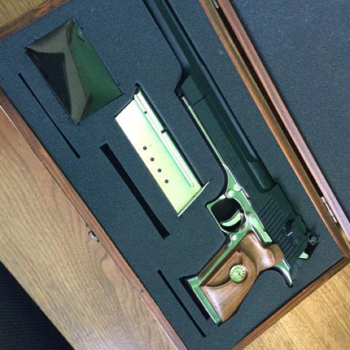 ガスガン ２つセット バイオハザード2ガスガン 東京マルイ SOCOM MK23