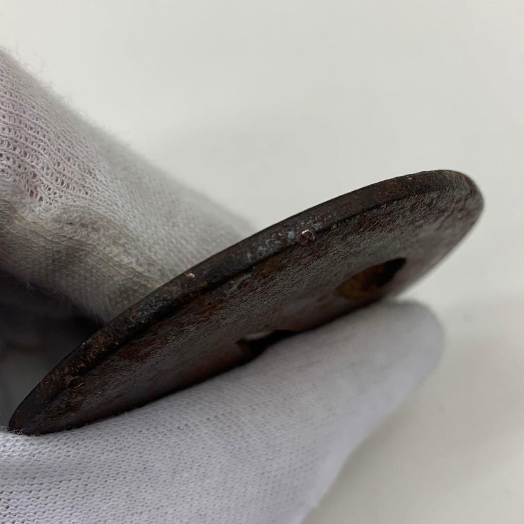 刀鍔 金象嵌 金彩 刀装具 鉄鍔 山水家人図 時代物