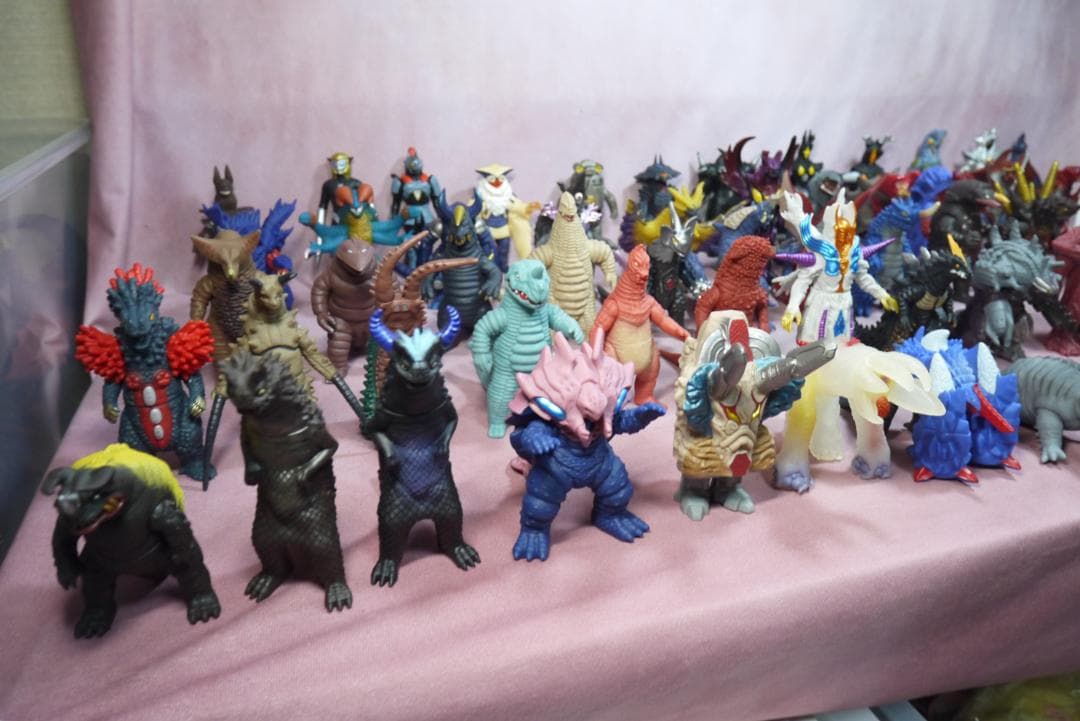 ウルトラ怪獣シリーズ500　怪獣ソフビ　65体