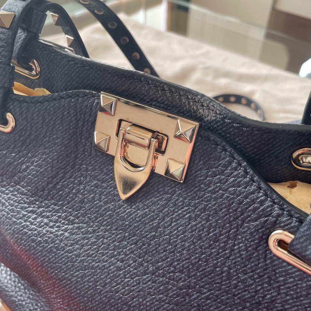 【美品】VALENTINO ヴァレンティノ ロックスタッズ 2WAY トート