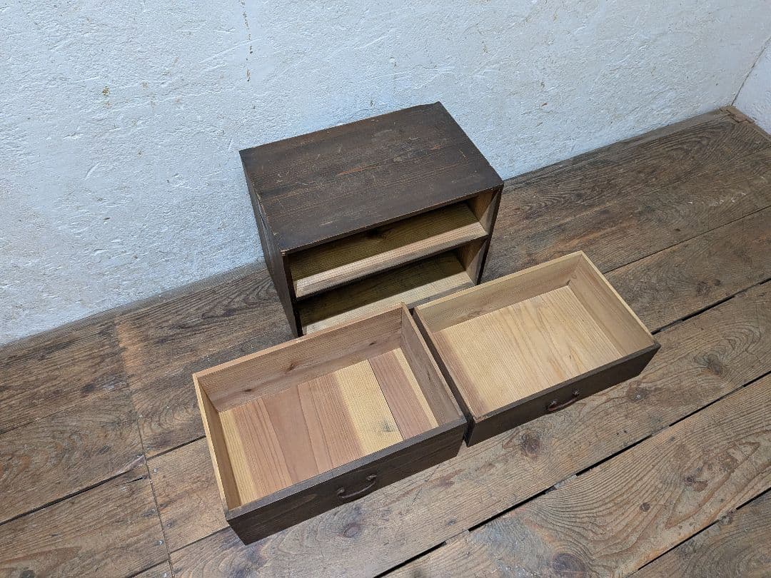 1116　アンティーク　杉の小引き出し　小箪笥　収納棚　ケース　古家具　レトロ