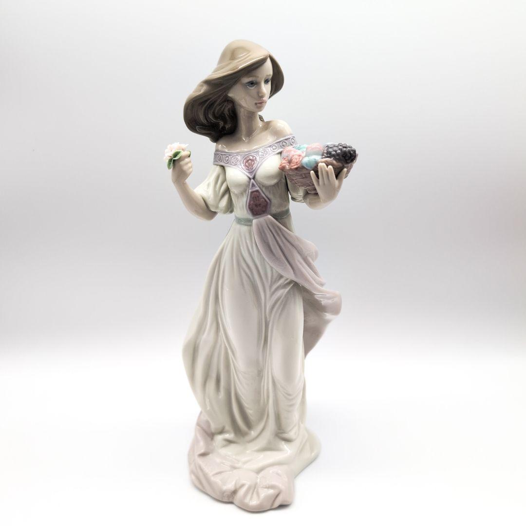 LLADRO　リヤドロ　AUTUMN ROMANCE　秋のロマンス