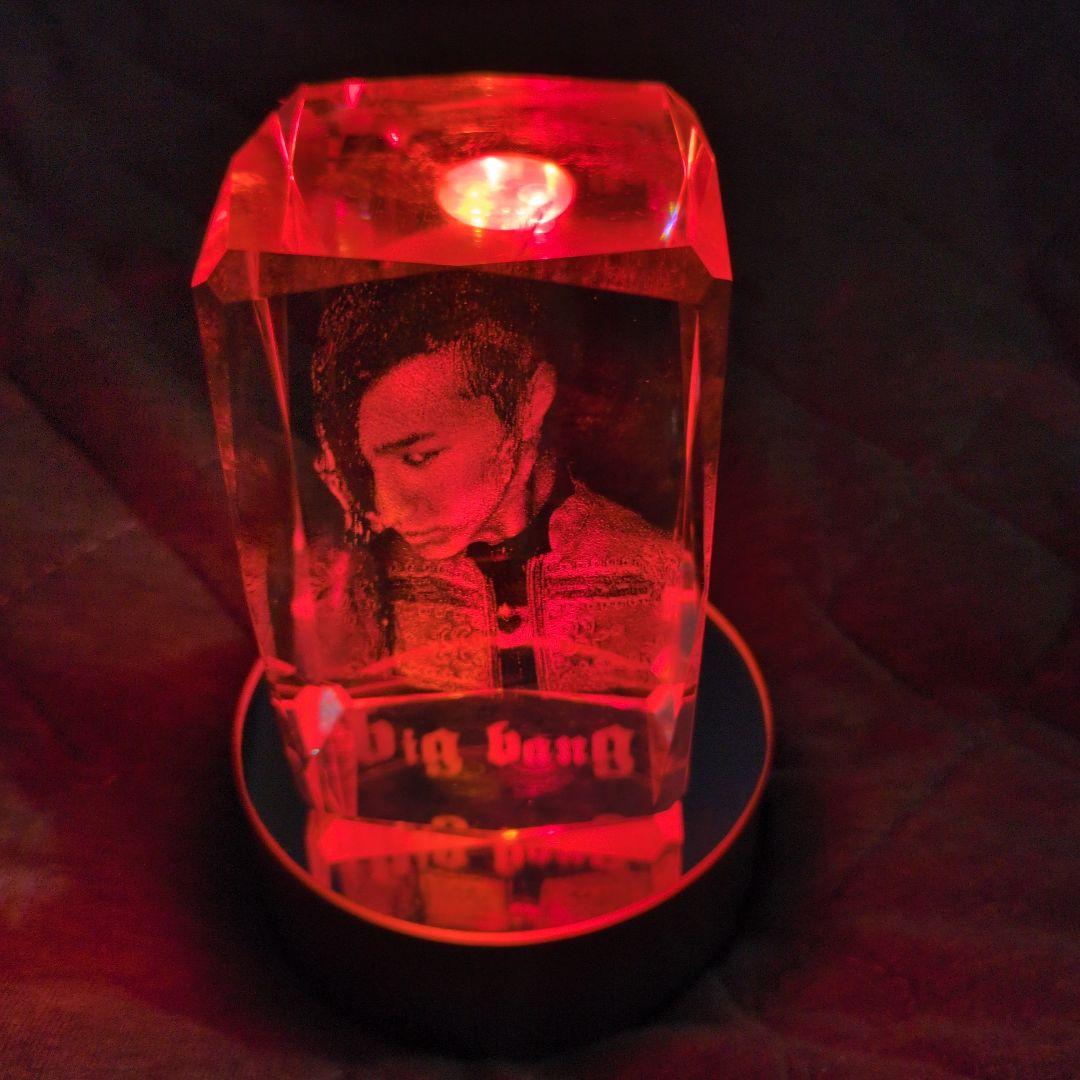激レア　BIGBANGLEDクリスタル置物　G-DRAGON　T.O.P セット