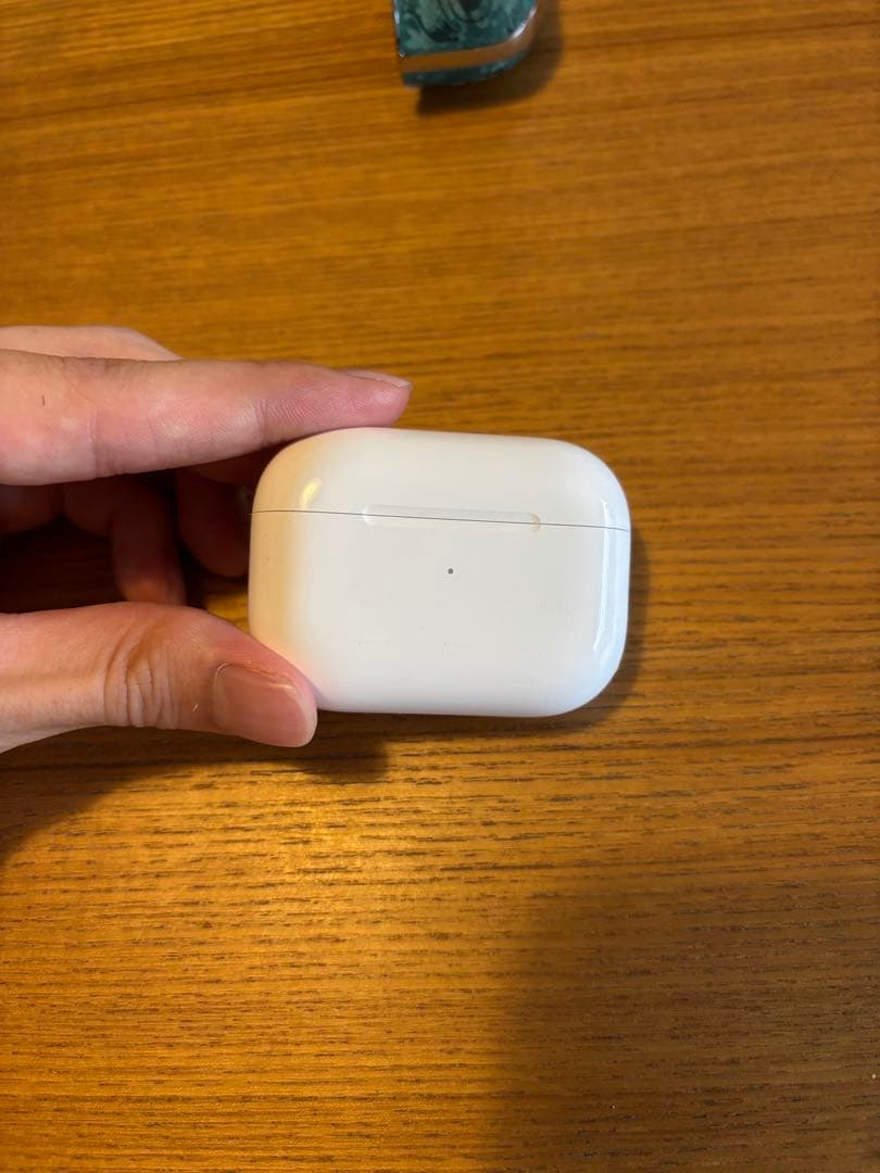 AirPods Pro 第2世代(4日までの出品です)