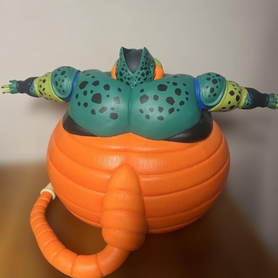 ドラゴンボールZ 一番くじ　セル（爆発時）ラストワン　超サイヤ人孫悟空 C賞