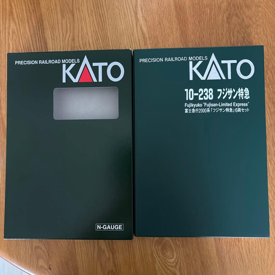 【新同】KATO 10-238 富士急行2000系「フジサン特急」6両セット②