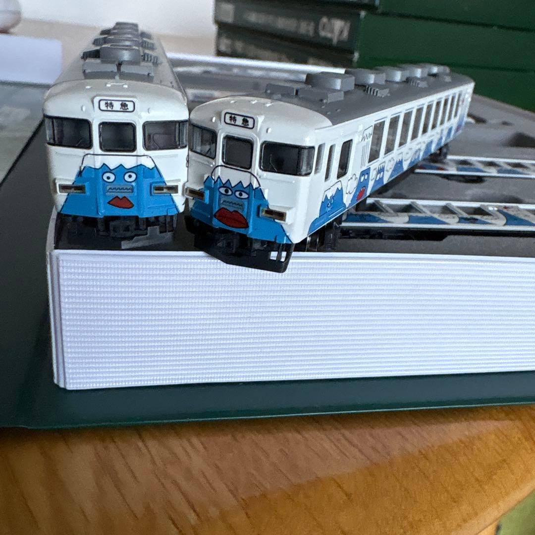 【新同】KATO 10-238 富士急行2000系「フジサン特急」6両セット②