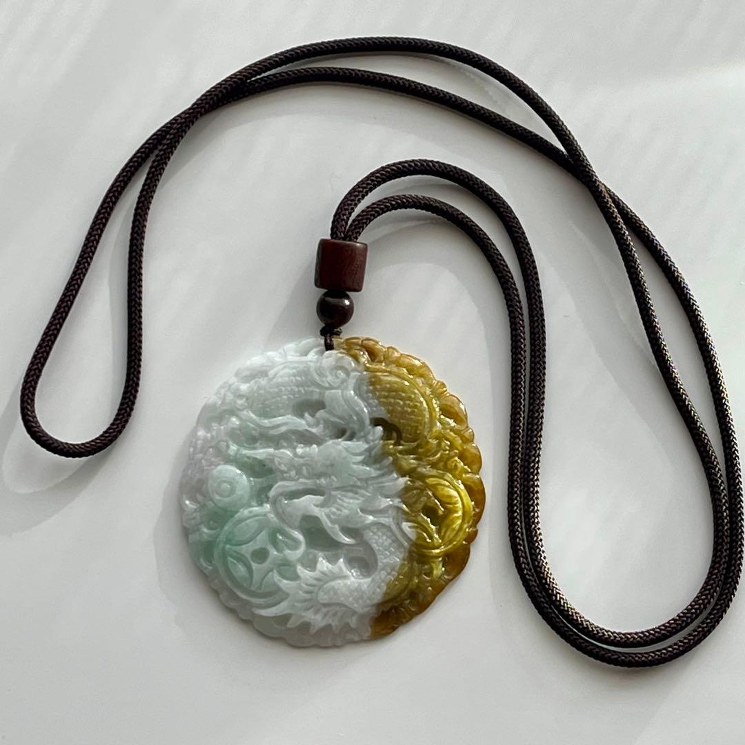 鑑別付 本翡翠 硬玉 A 龍神 招財 彫刻 ペンダント 15.5g 翡翠 一点物