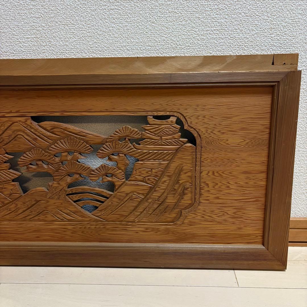 欄間　芸術　木製彫刻アートパネル　松の木　城