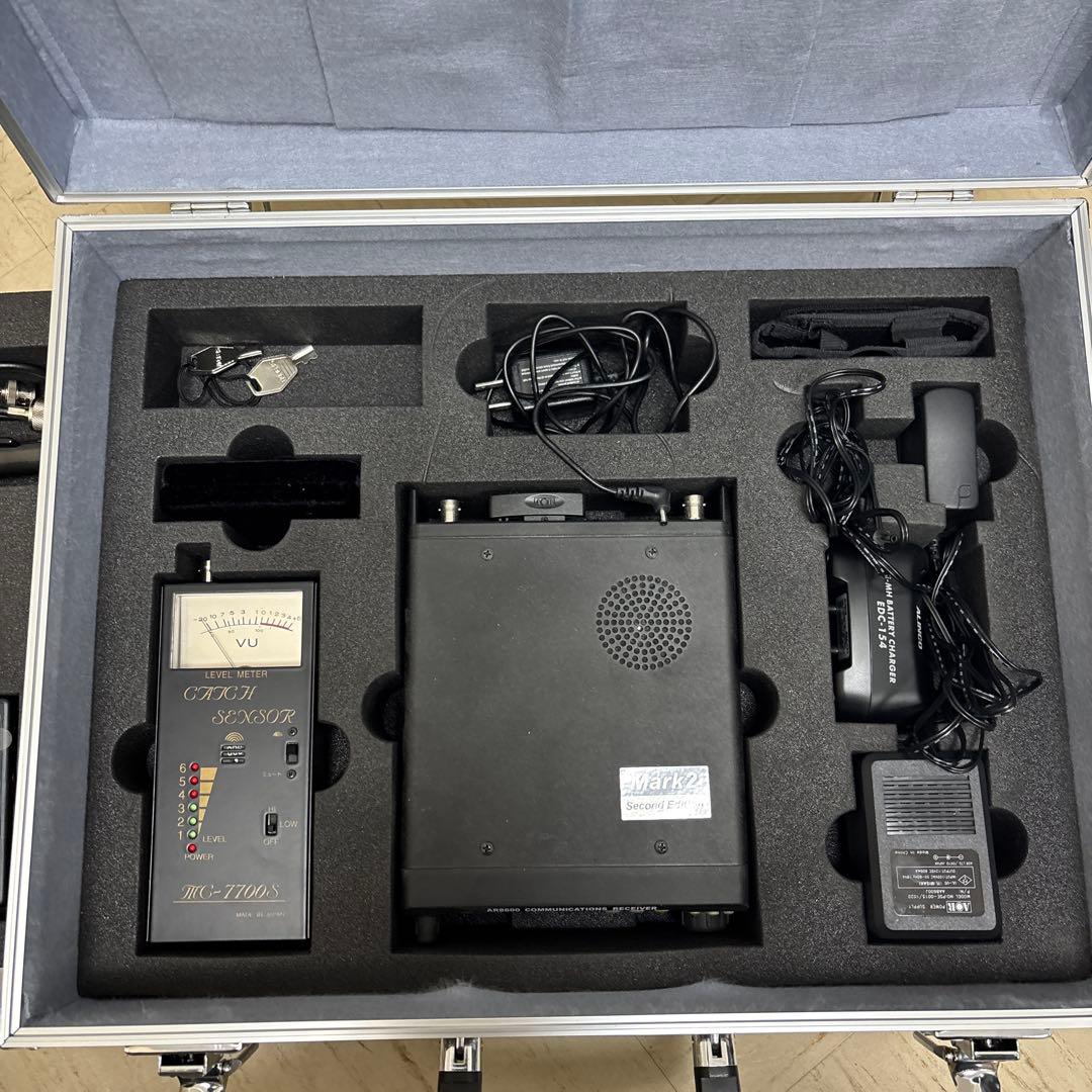 プロ仕様　盗聴器調査セット一式