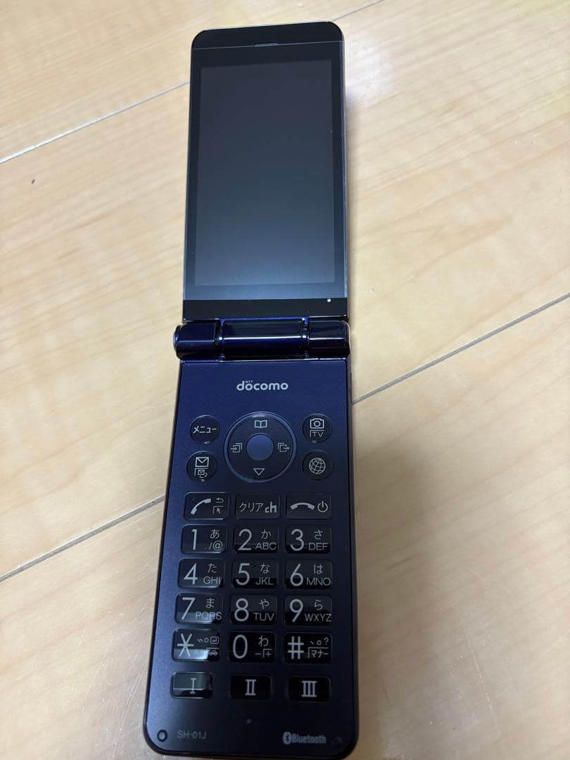 AQUOS ケータイ SH-01J ダークブルー 本体
