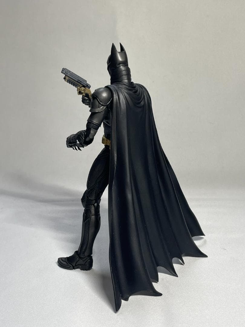 バンダイ　MOVIE REALIZATION バットマン+バットポッド