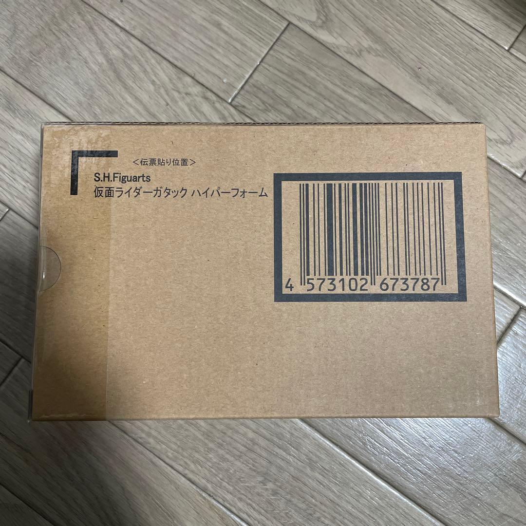 S.H.フィギュアーツ 真骨彫製法 仮面ライダーガタック ハイパーフォーム