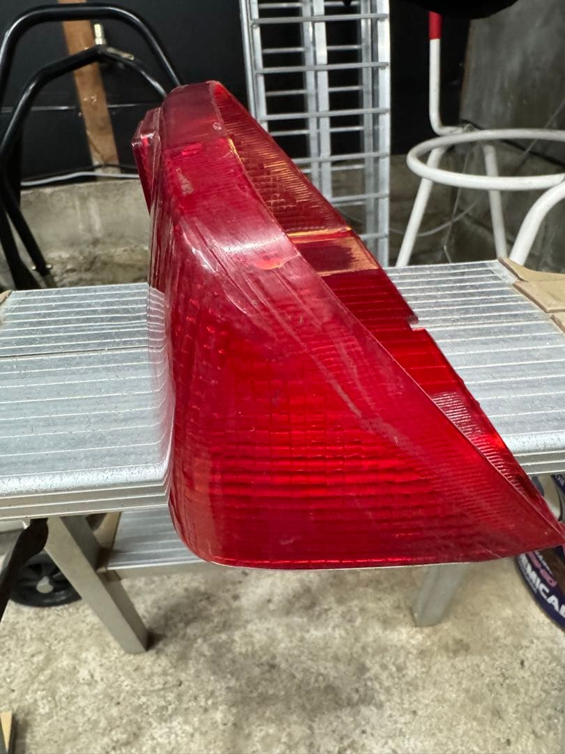 CBX400F テールレンズ レッド 赤 本物