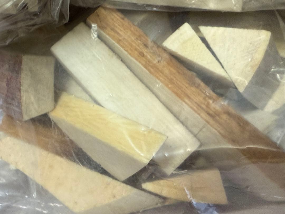 天然素材 白材 マンモス 重量2.05kg 加工用素材用 中古品 。