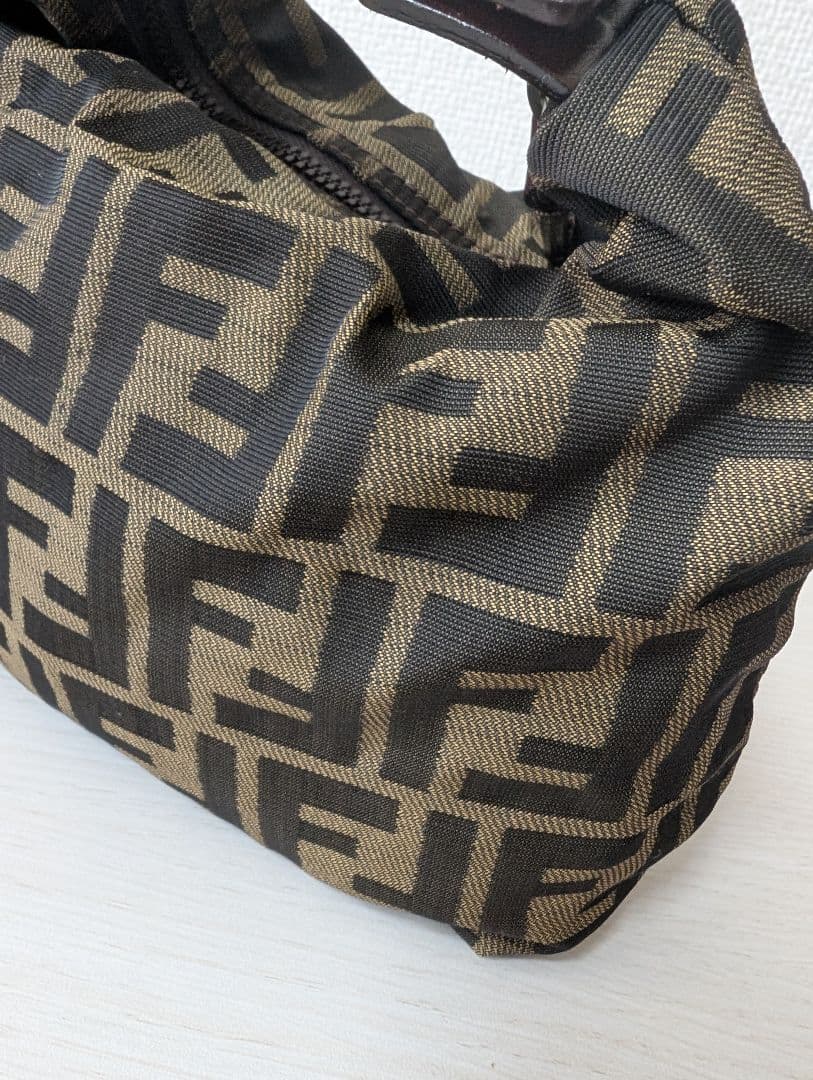 【美品】FENDI フェンディ バニティ ハンドバッグ ズッカ柄 キャンバス