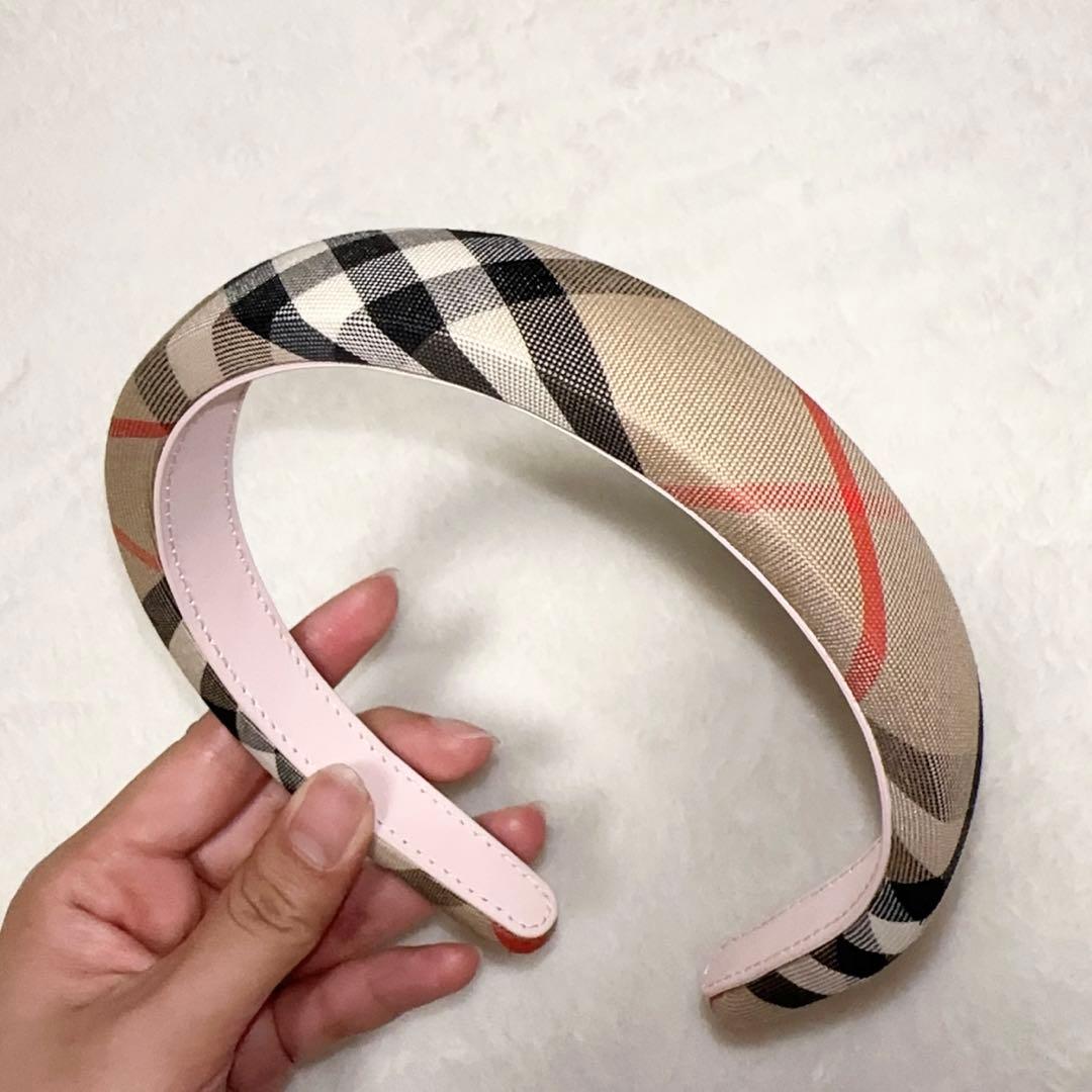 BURBERRY カチューシャ ヘアバンド