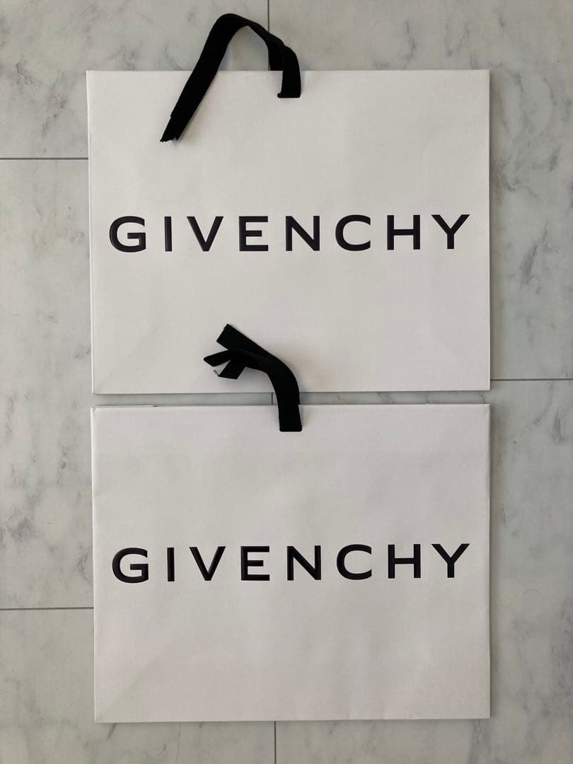 ★正規品 ほぼ未使用★Givenchy ジバンシィ 空箱、布袋、ショッパー、封筒