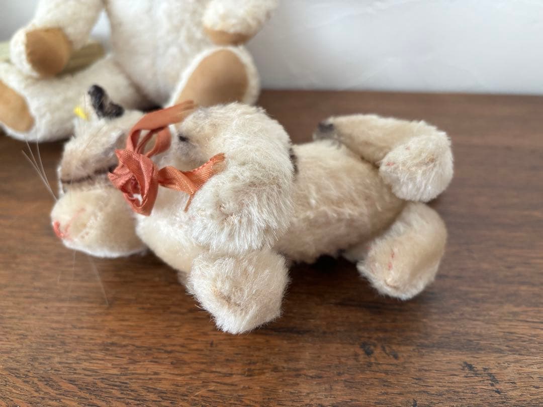 オランダ　蚤の市　シュタイフ　猫　ぬいぐるみ