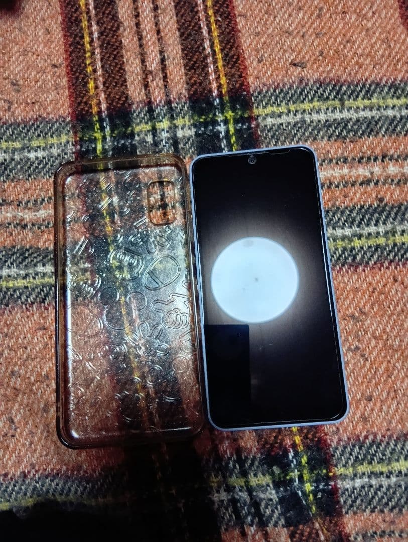 ジャンク品AQUOS ウィシュ2スマートフォン ライトブルー