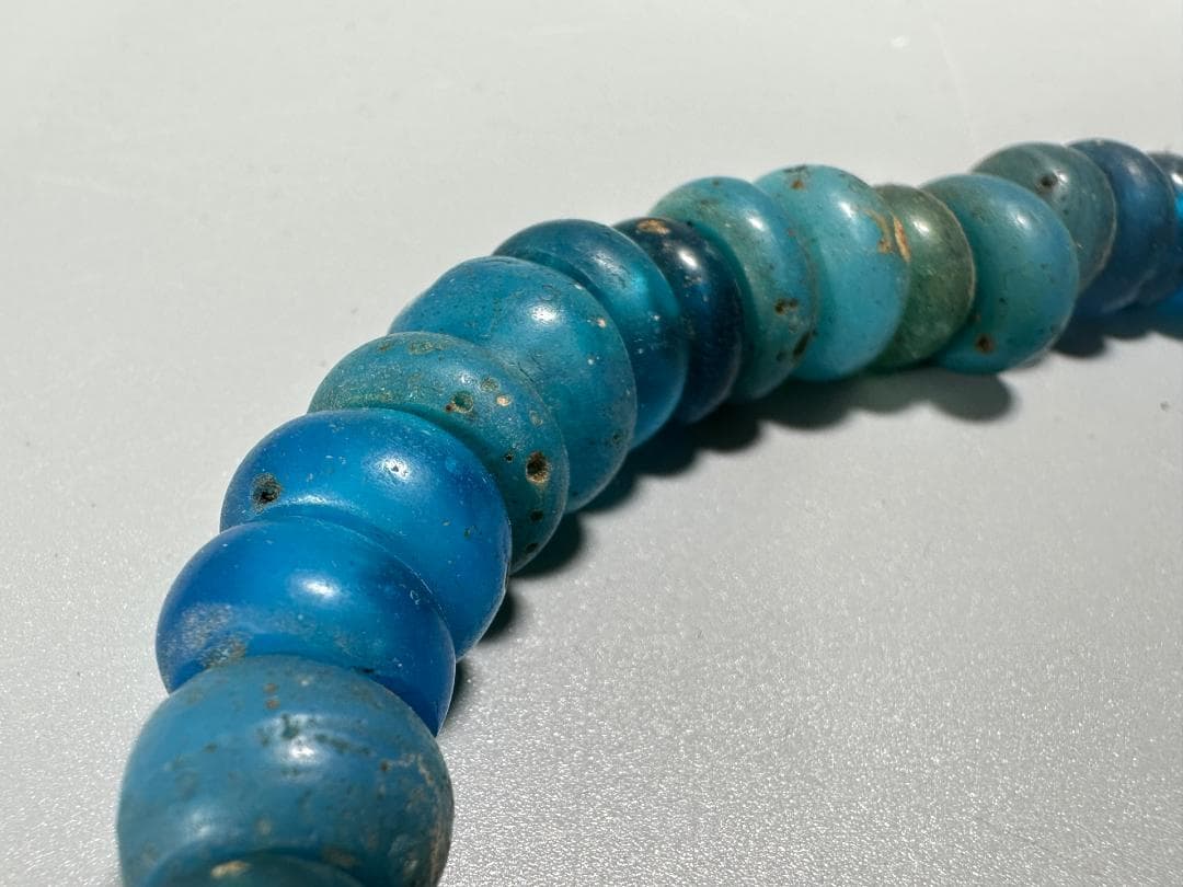 アイヌ美術　タマサイ　首飾り 念珠 アイヌ 時代品 とんぼ玉 ガラス玉