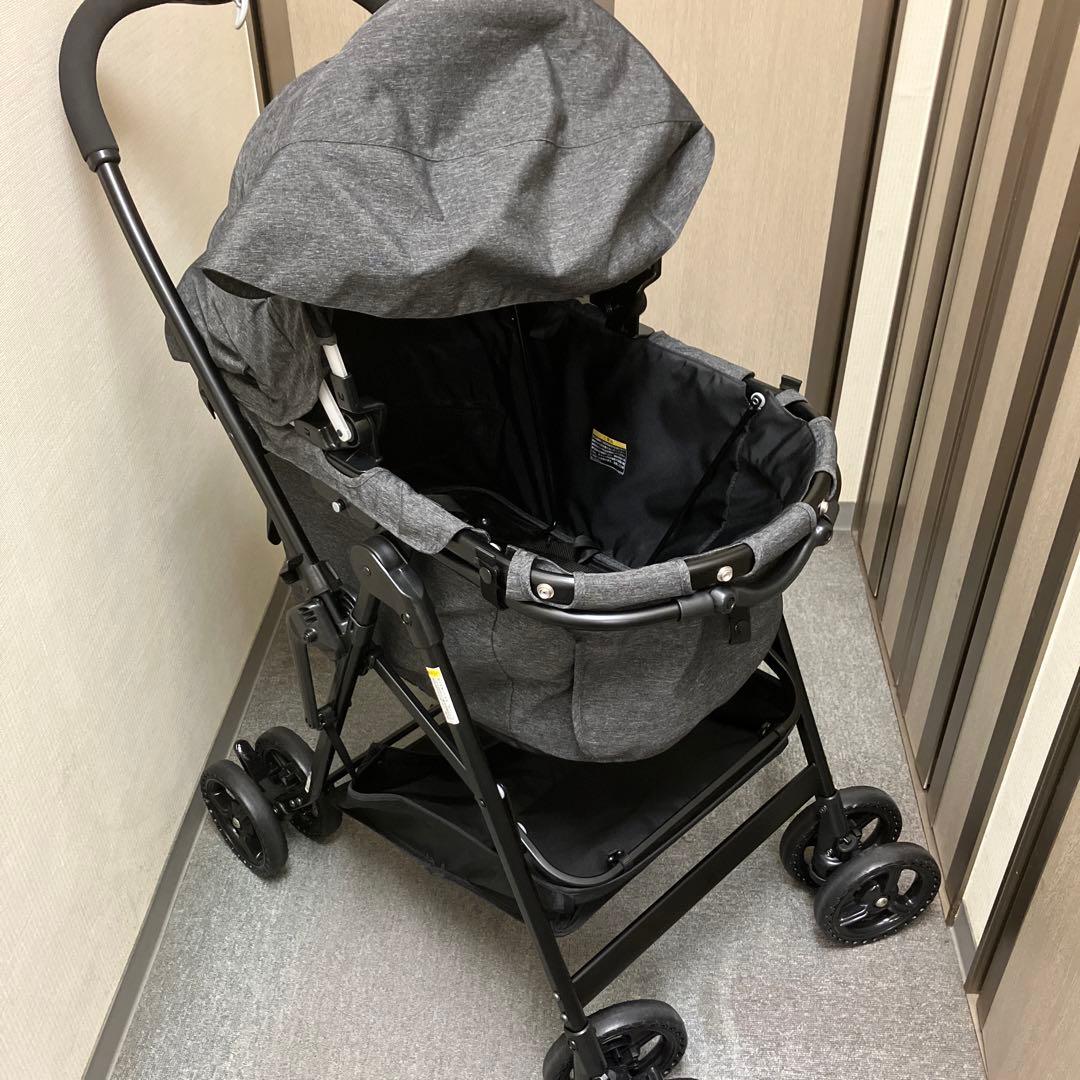 2 Combi コムペット ミリクランアルファ　ペットカート 30kg 多頭