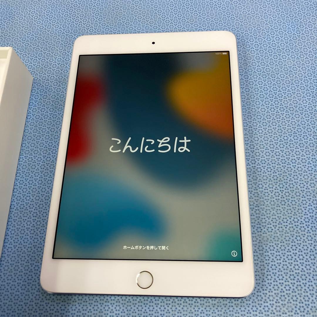 iPad mini 4 128GB Wi-Fiモデル シルバー 第4世代