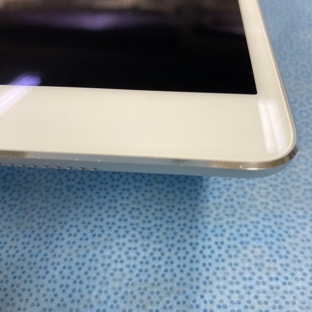 iPad mini 4 128GB Wi-Fiモデル シルバー 第4世代