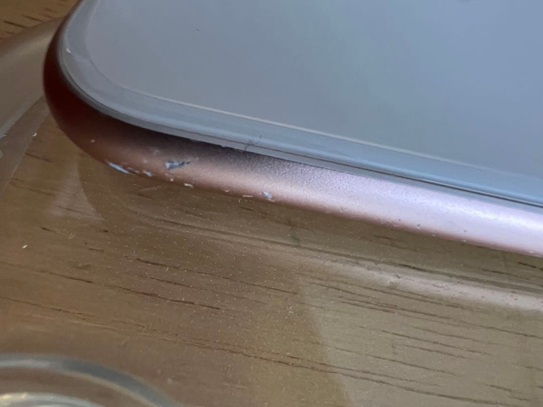 【中古品】Apple iPhone 8 ローズゴールド 本体のみ