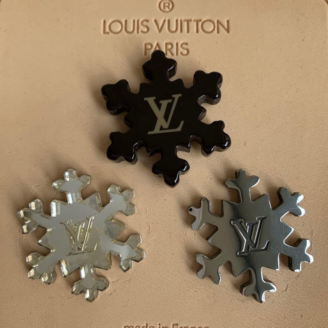 【未使用】LOUIS VUITTON ピンバッチ3点セット