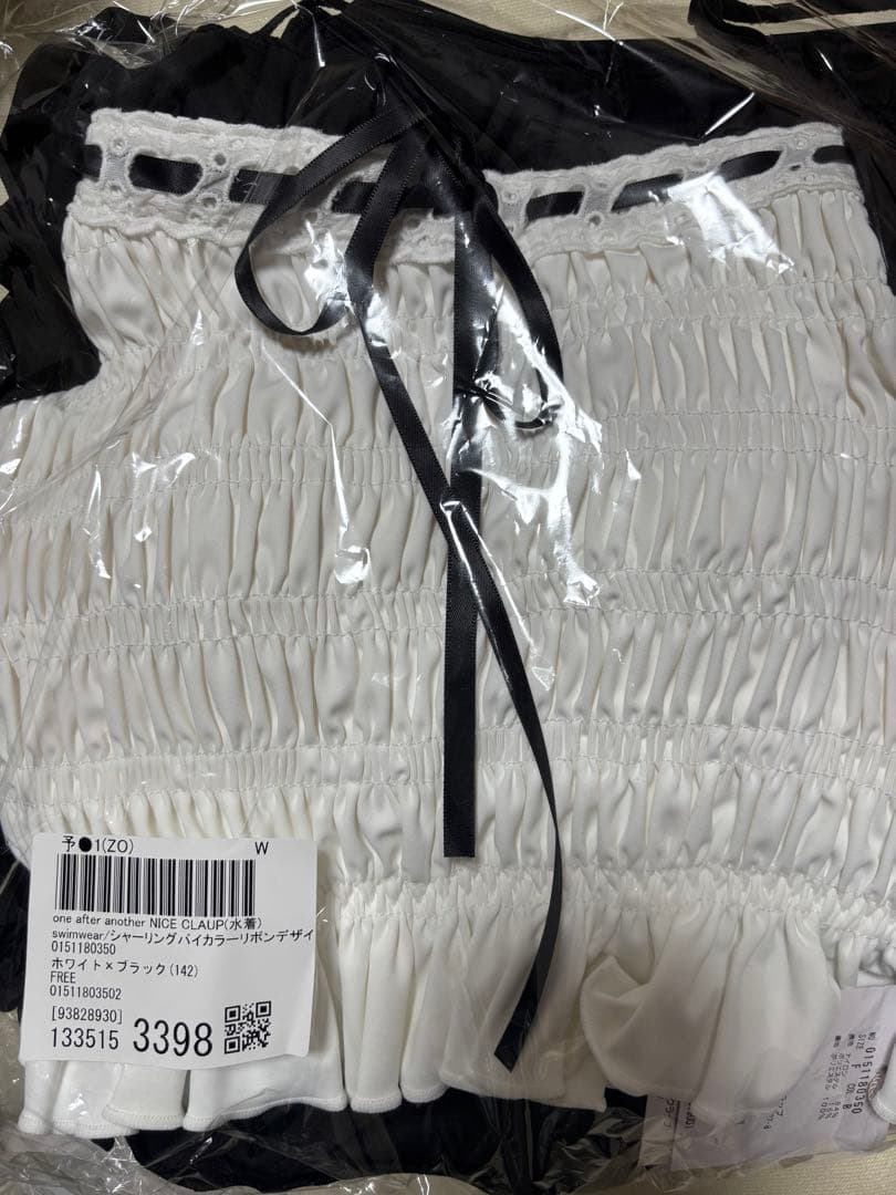 NICE CLAUP 水着