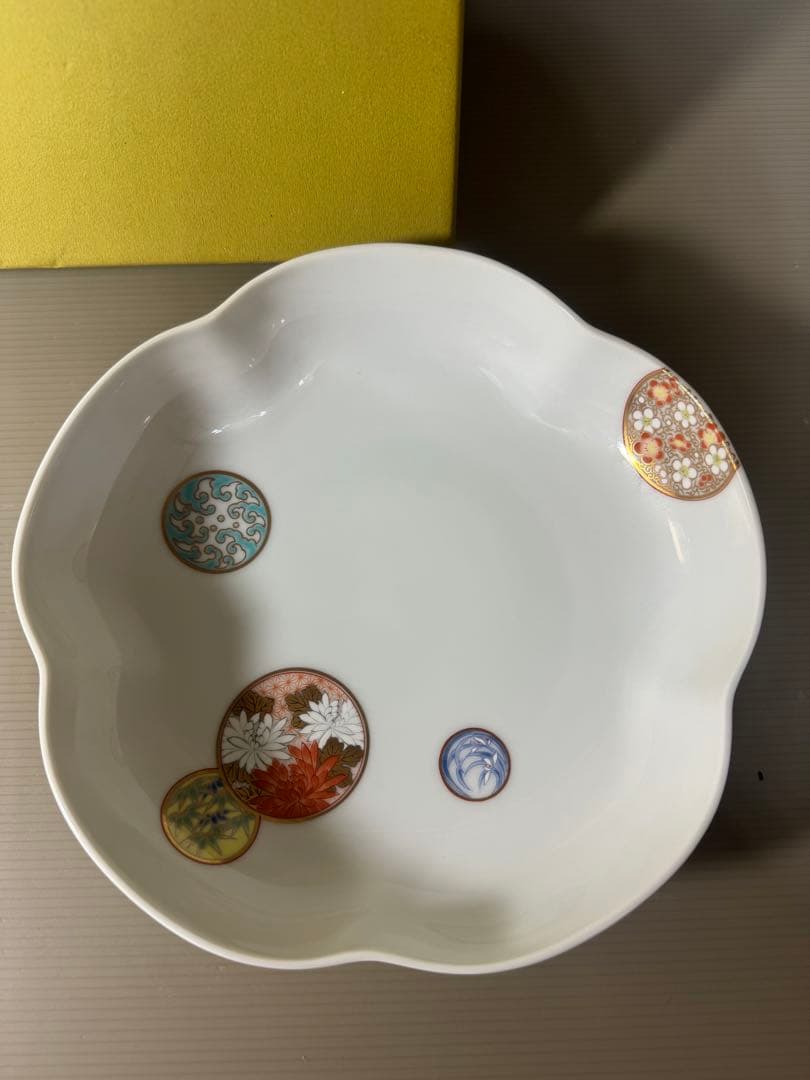2328 深川製磁　牡丹金ミル皿1客　寿赤絵梅型鉢1客