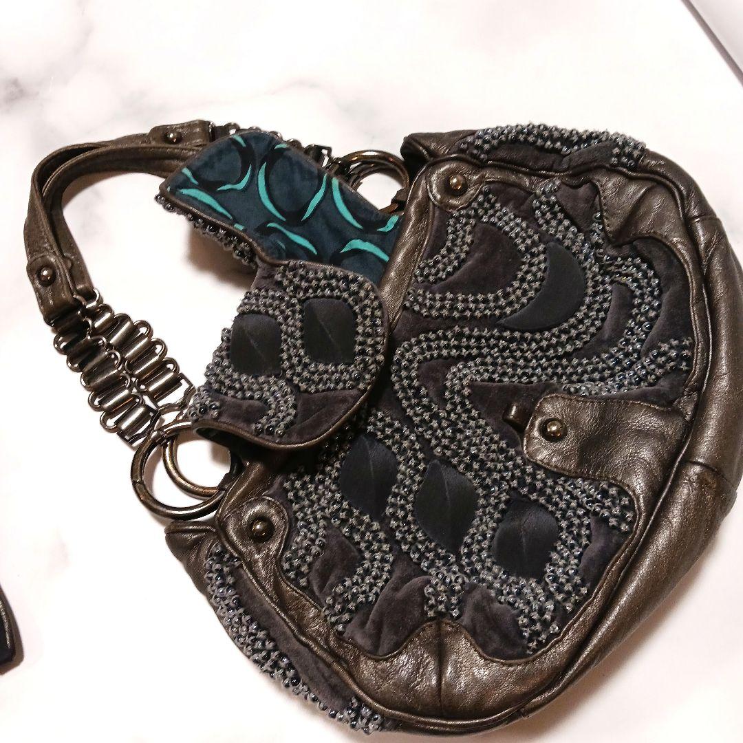 最終値下げ！ジャマンピエッシュビーズ装飾付きグレーショルダーバッグ（専用袋付！）