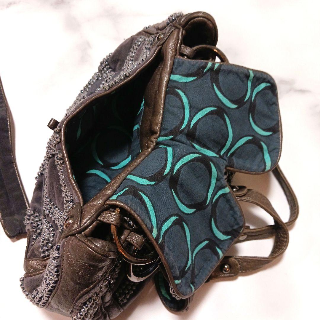 最終値下げ！ジャマンピエッシュビーズ装飾付きグレーショルダーバッグ（専用袋付！）