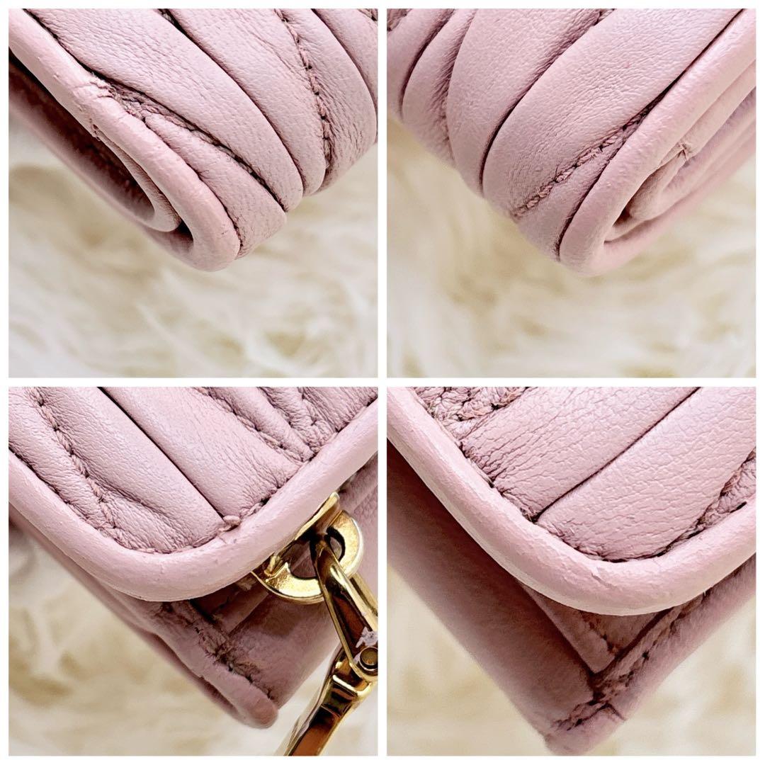 美品✨ミュウミュウ マテラッセ 三つ折り財布 ピンクベージュ