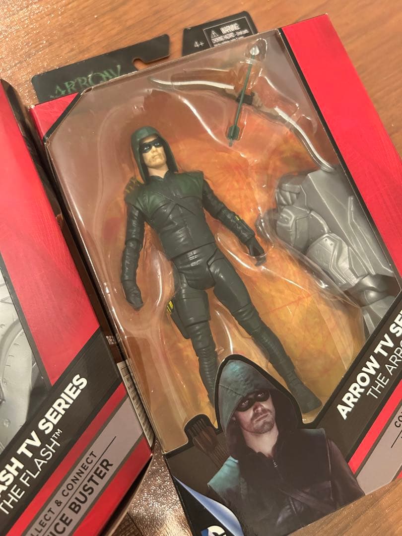 dc マルチバース グリーンアロー フラッシュ　セットフィギュア　ドラマ版