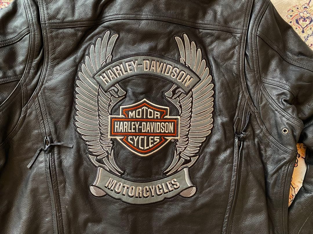 新品未使用HARLEY-DAVIDSONレザージャケット 現品限り新年お年玉特価