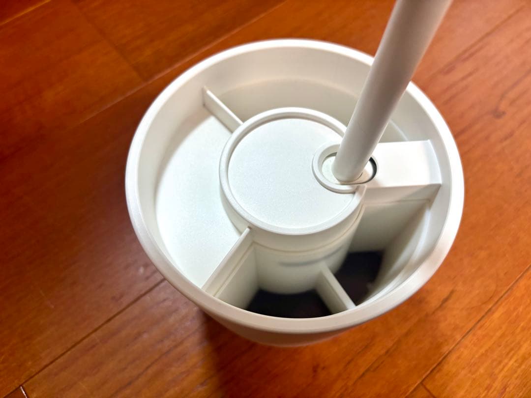 BALMUDA The Light バルミューダ ザ・ライト L01A-WH