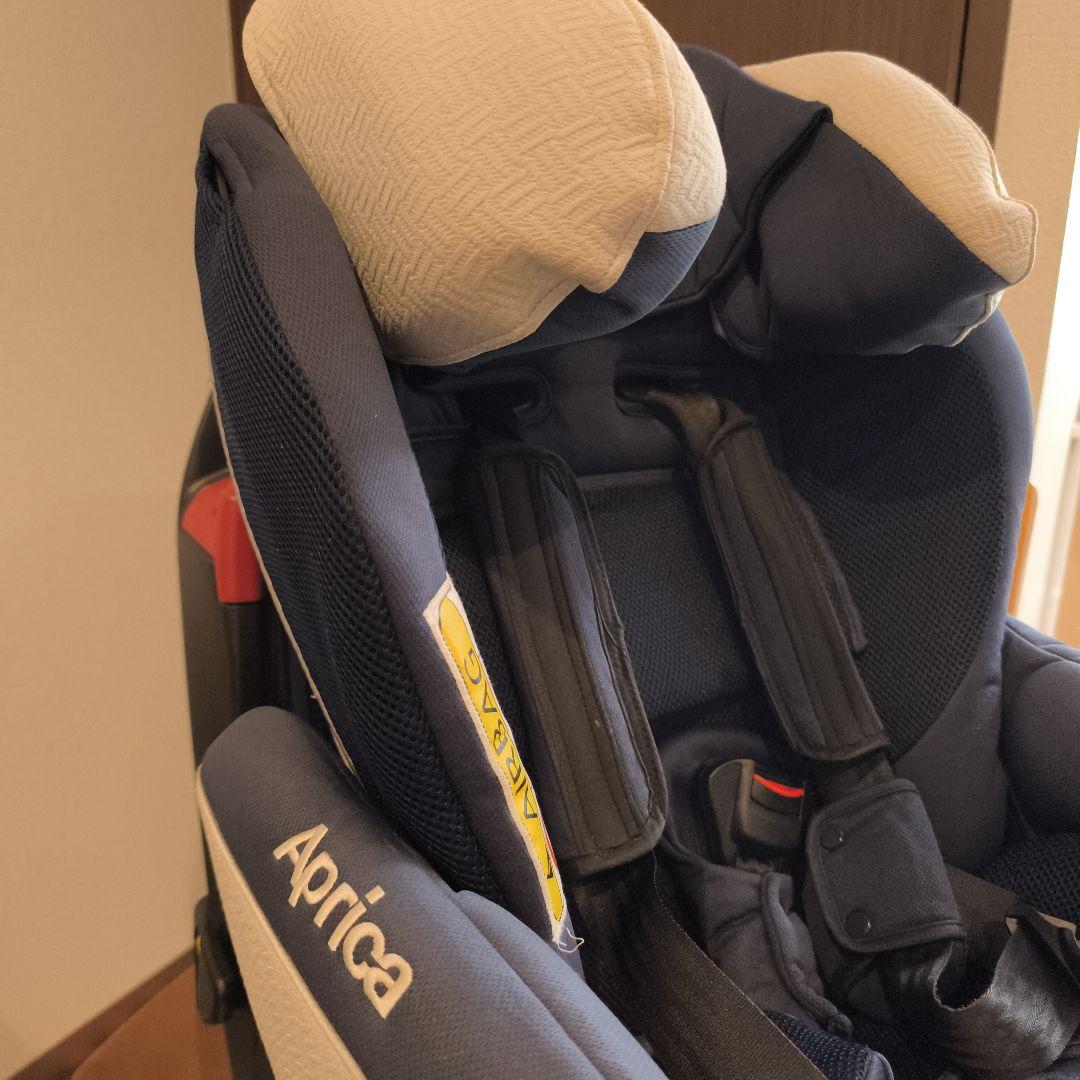 Aprica アップリカ　チャイルドシート ベビーシート　フラディアグロウ