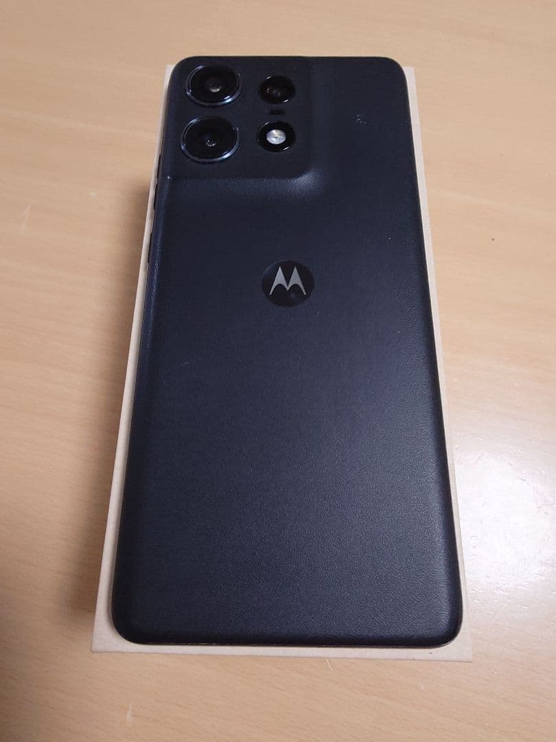 Motorola edge50s PRO スマートフォン　ブラック　美品