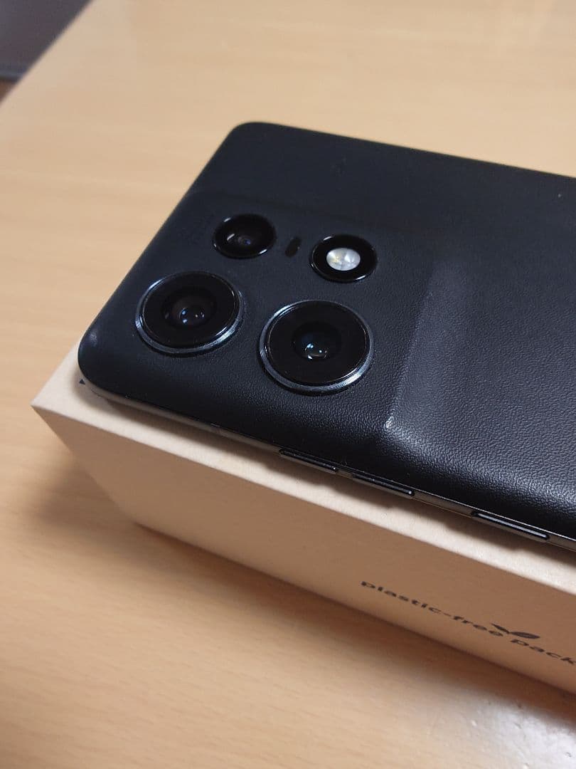 Motorola edge50s PRO スマートフォン　ブラック　美品