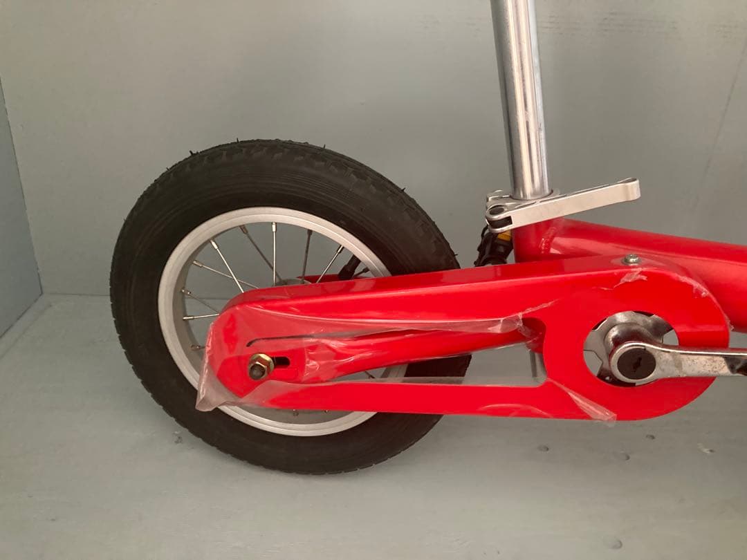 ビンテージ　PEUGEOT 赤 三輪車