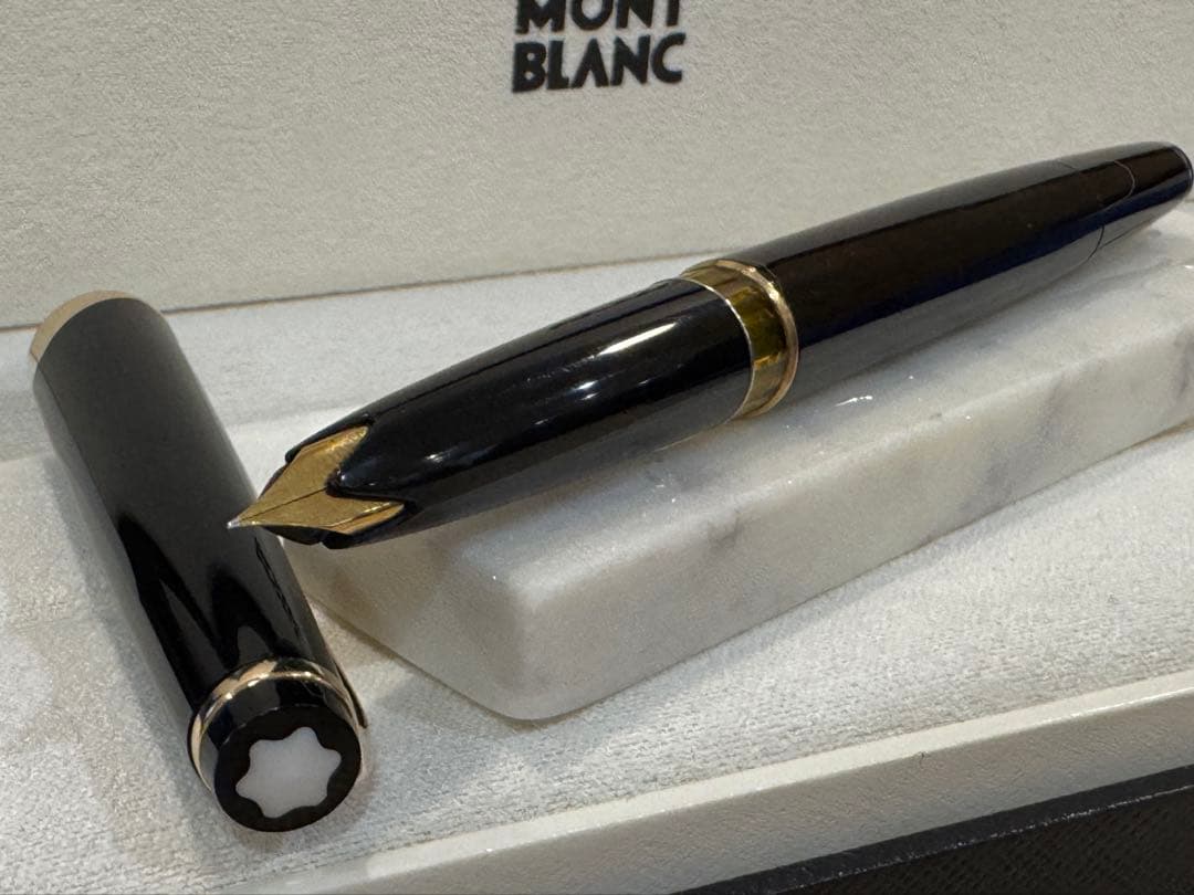 【極美品】モンブラン No 14 万年筆 ブラック 18K F細字