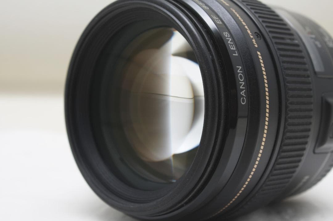 キヤノン EF 85mm F1.8 USM