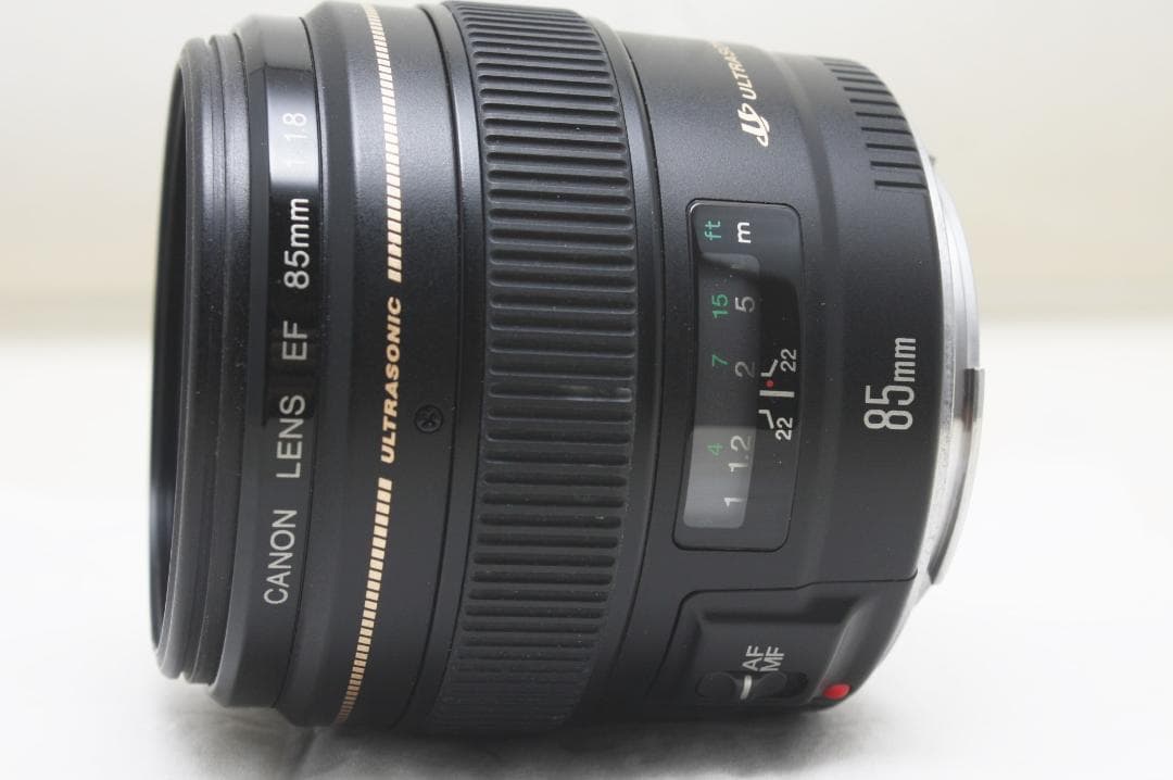 キヤノン EF 85mm F1.8 USM