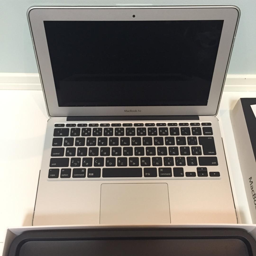 【美品難有箱付】 MacBook Air 11' Core-i7 充放電：34回