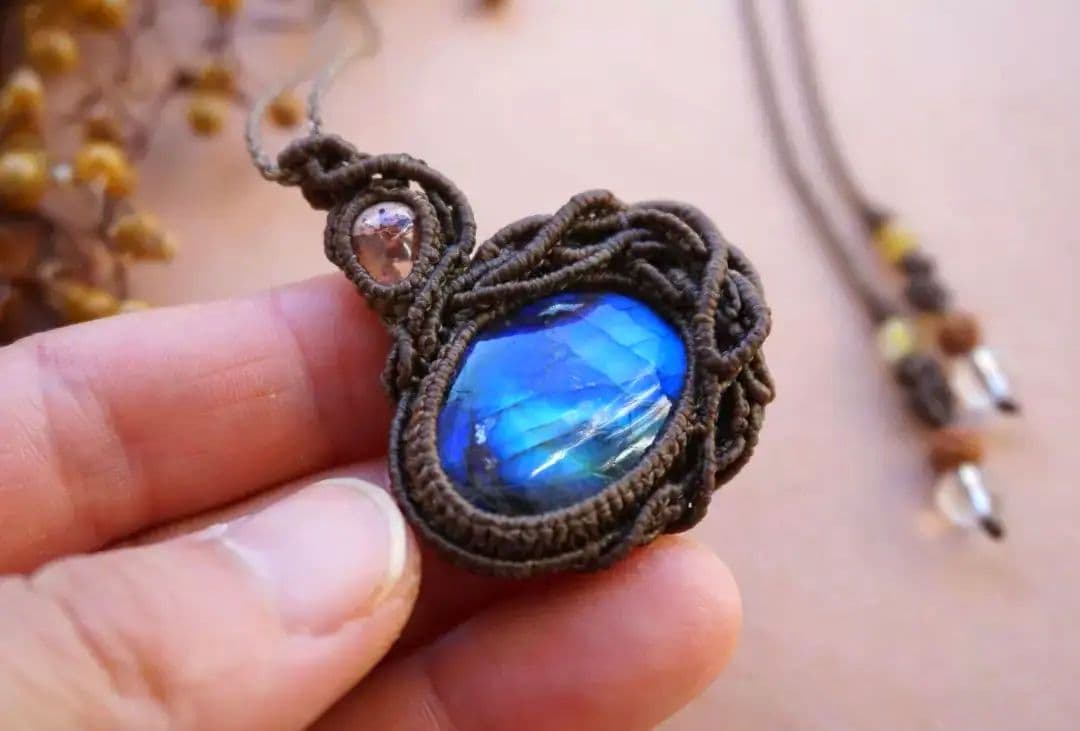 ラブラドライト カンテラオパール マクラメネックレス