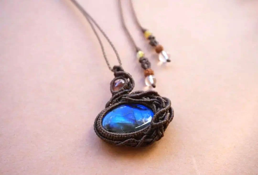 ラブラドライト カンテラオパール マクラメネックレス