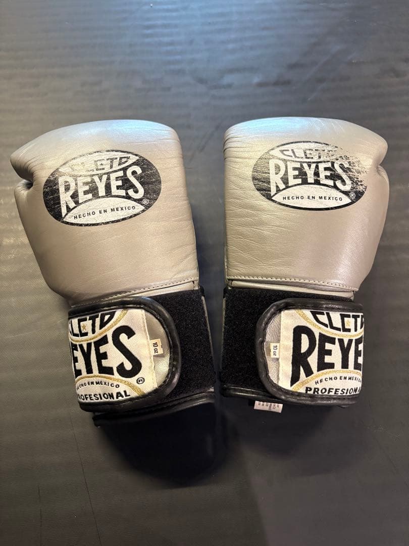 (値下済!!!)CLETO REYES ボクシンググローブ グレー10オンス
