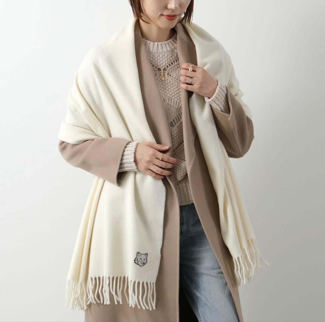 MAISON KITSUNE メゾンキツネ マフラー アイボリー